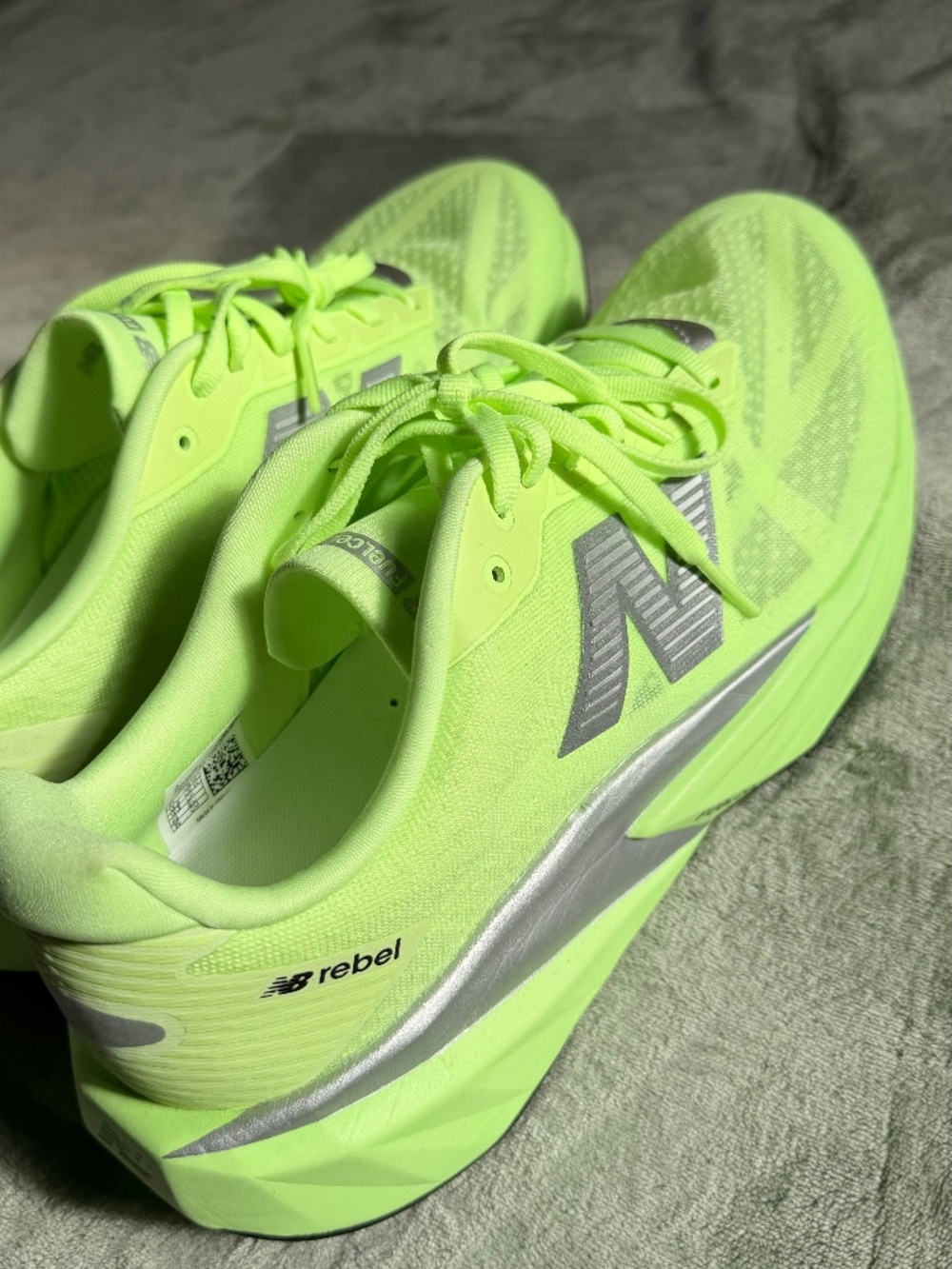New Balance FuelCell Rebel Running Shoes Neon Green & Silver